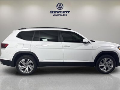2022 Volkswagen Atlas 3.6L V6 SE w/Technology