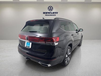 2025 Volkswagen Atlas 2.0T SE w/Technology