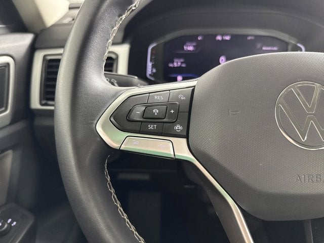 2022 Volkswagen Atlas 3.6L V6 SE w/Technology