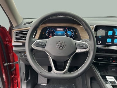 2025 Volkswagen Atlas 2.0T SE w/Technology