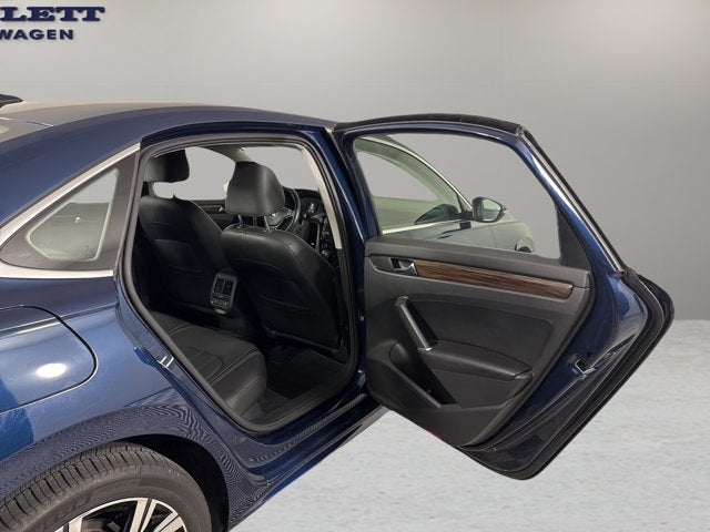 2020 Volkswagen Passat 2.0T SEL