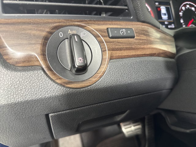 2020 Volkswagen Passat 2.0T SEL