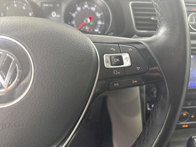 2017 Volkswagen Passat 1.8T SE w/Technology