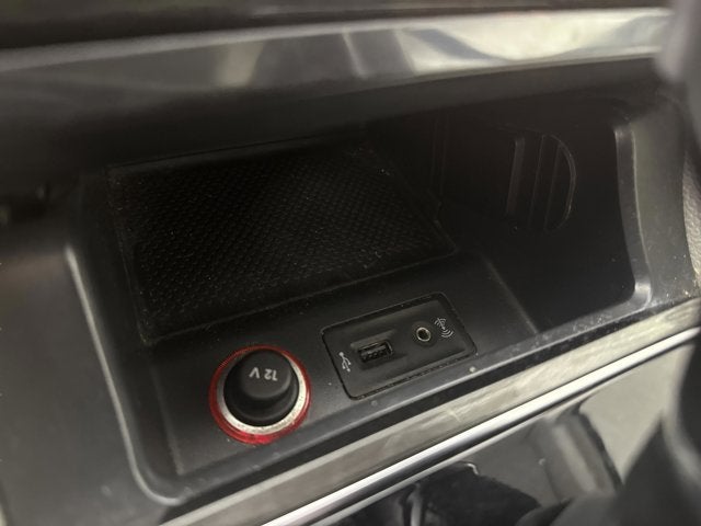 2017 Volkswagen Passat 1.8T SE w/Technology