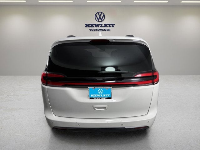 2021 Chrysler Pacifica Hybrid Touring L