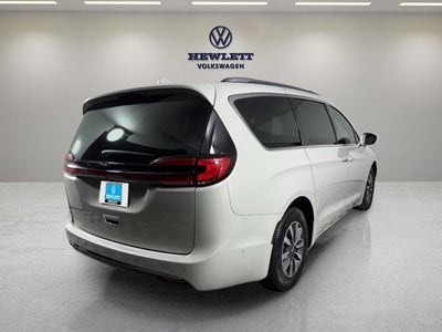 2021 Chrysler Pacifica Hybrid Touring L