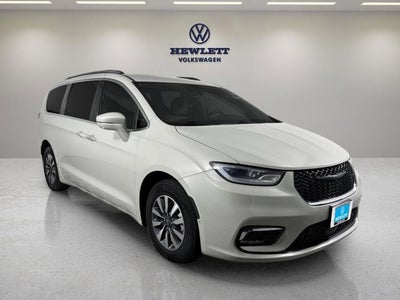2021 Chrysler Pacifica Hybrid Touring L