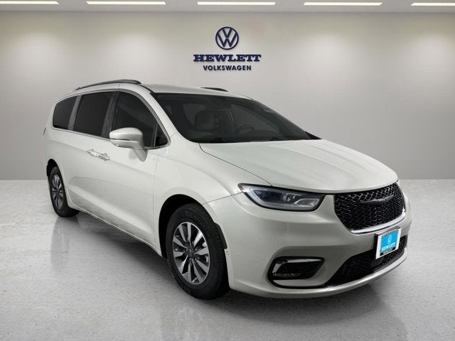 2021 Chrysler Pacifica Hybrid Touring L