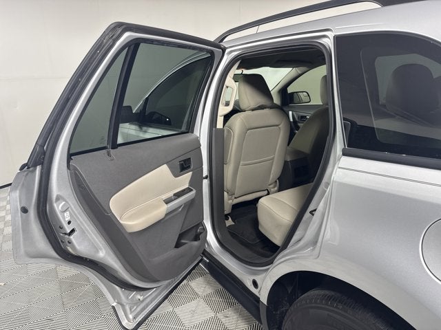2012 Ford Edge SE