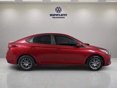 2019 Hyundai Accent SE