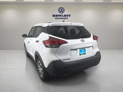 2020 Nissan Kicks S