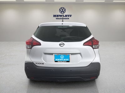 2020 Nissan Kicks S