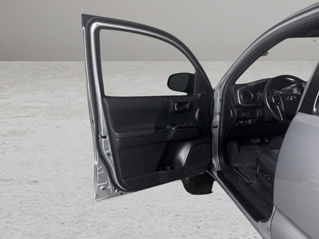 2022 Toyota Tacoma 4WD TRD Off Road