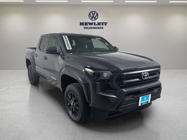 2026 Toyota Tacoma 2WD SR5