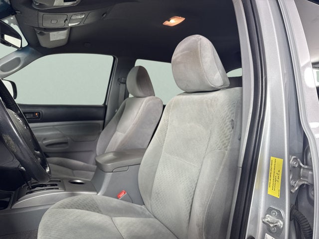 2009 Toyota Tacoma 4WD Double LB V6 AT (Natl)