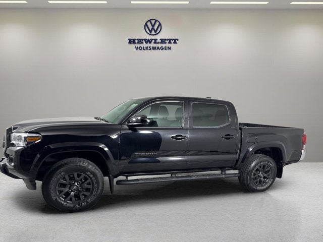2022 Toyota Tacoma 2WD SR5