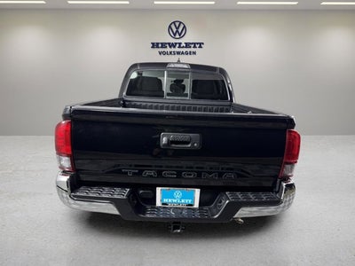 2022 Toyota Tacoma 2WD SR5