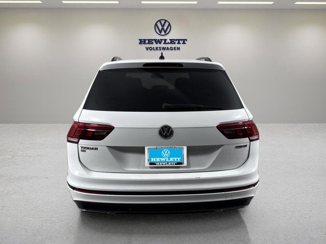 2020 Volkswagen Tiguan SE R-Line Black