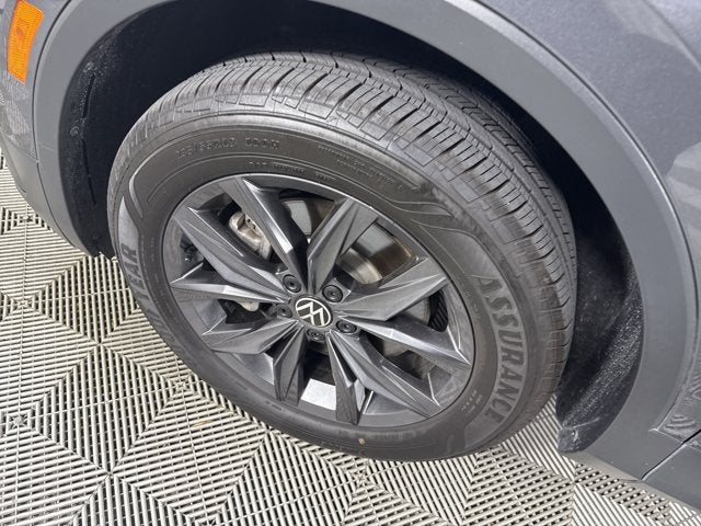 2022 Volkswagen Tiguan SE