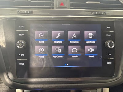 2023 Volkswagen Tiguan SE