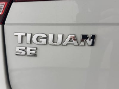 2020 Volkswagen Tiguan SE R-Line Black