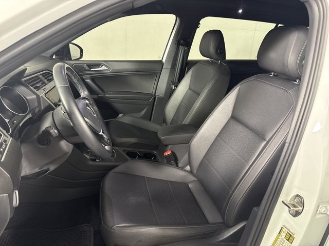 2020 Volkswagen Tiguan SE R-Line Black