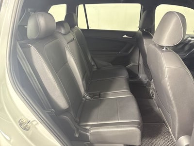2020 Volkswagen Tiguan SE R-Line Black