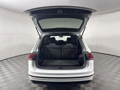 2020 Volkswagen Tiguan SE R-Line Black