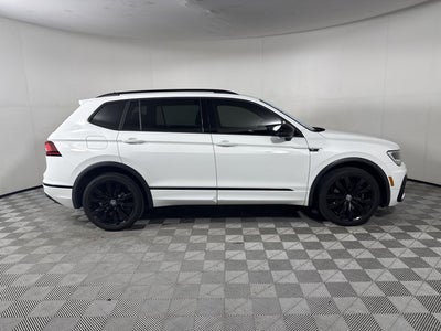 2020 Volkswagen Tiguan SE R-Line Black