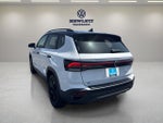 2026 Volkswagen Taos SE Black
