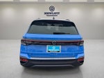2026 Volkswagen Taos SE Black