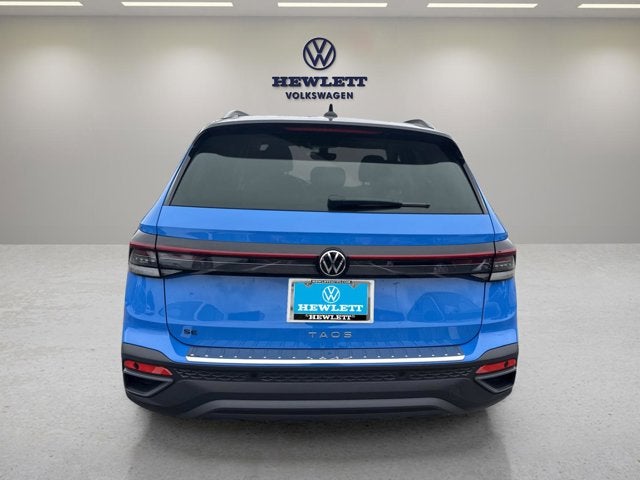 2026 Volkswagen Taos SE Black