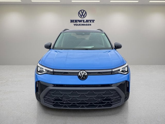 2026 Volkswagen Taos SE Black