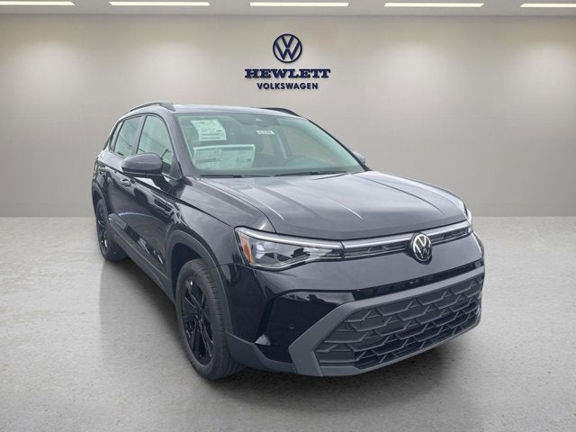 2026 Volkswagen Taos SE Black