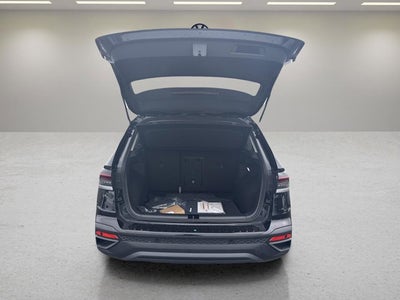 2026 Volkswagen Taos SE Black