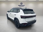 2026 Volkswagen Taos SE Black