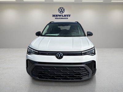 2026 Volkswagen Taos SE Black