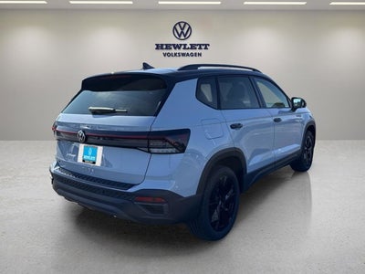 2026 Volkswagen Taos SE Black