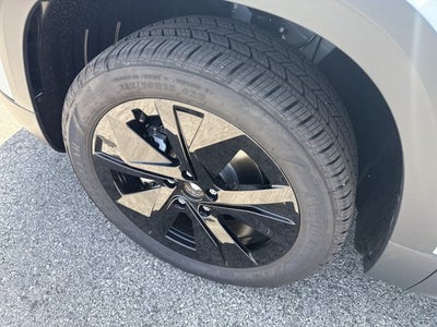 2026 Volkswagen Taos SE Black