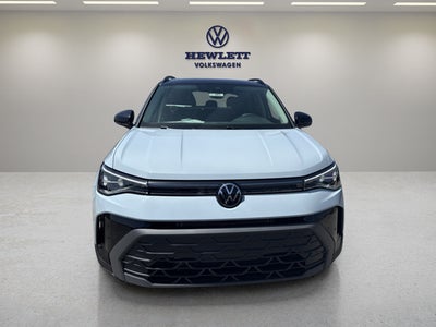 2026 Volkswagen Taos SE Black