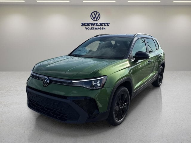 2026 Volkswagen Taos SE Black