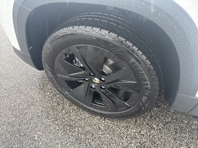 2026 Volkswagen Taos SE Black