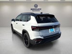 2026 Volkswagen Taos SE Black