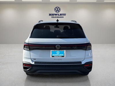 2026 Volkswagen Taos SE Black