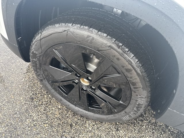 2026 Volkswagen Taos SE Black