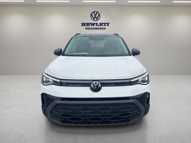 2026 Volkswagen Taos SE Black