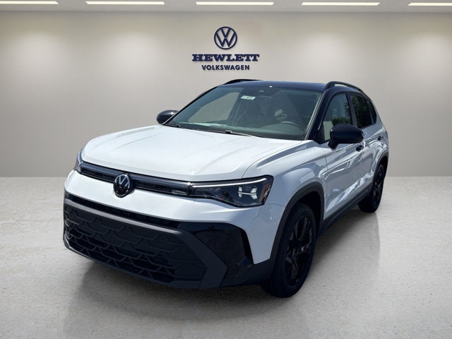 2026 Volkswagen Taos SE Black