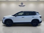 2026 Volkswagen Taos SE Black