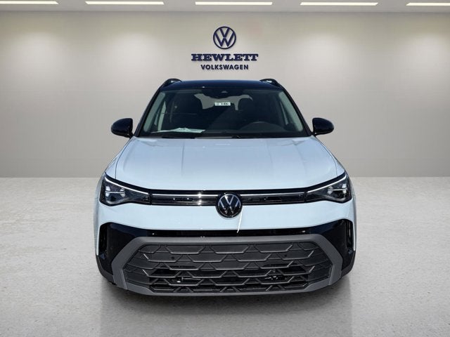 2026 Volkswagen Taos SE Black