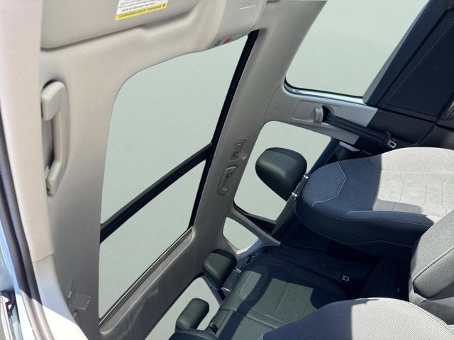 2026 Volkswagen Taos SE Black